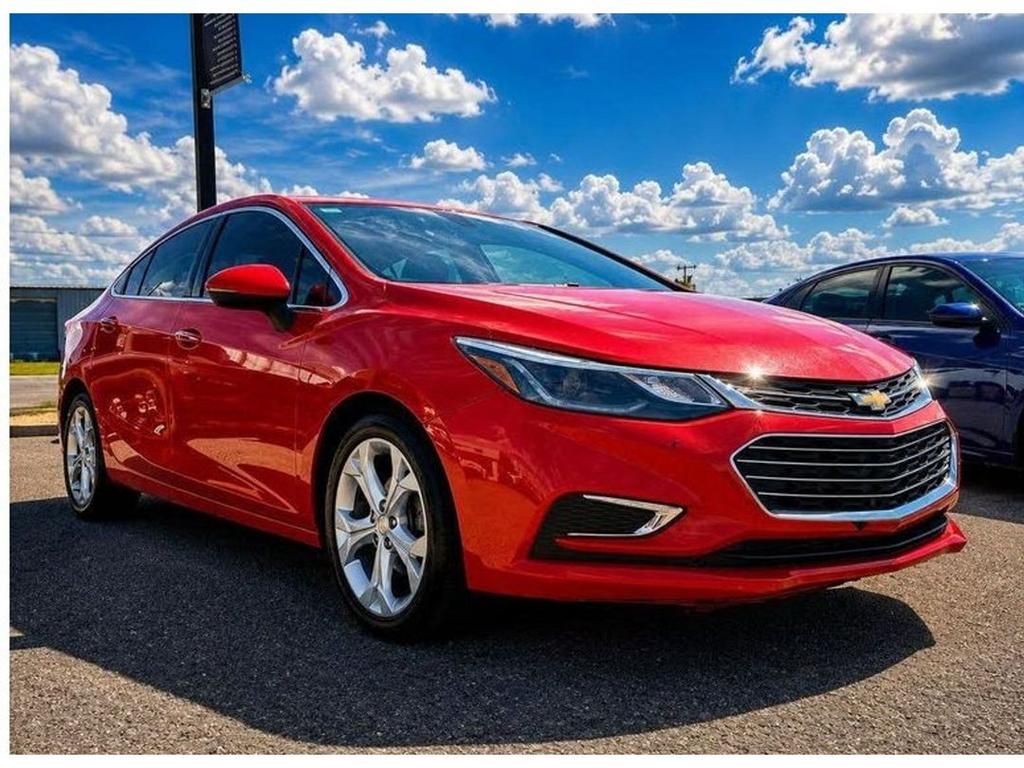 2018 Chevrolet Cruze LS Auto's photo