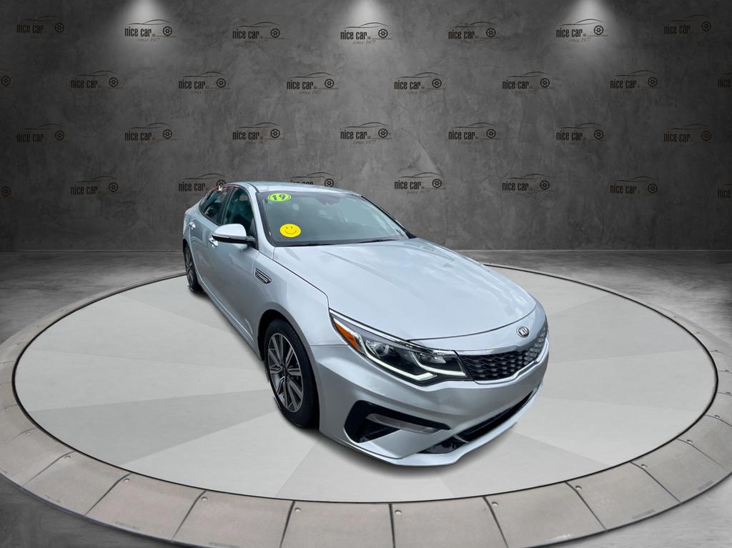 2019 Kia Optima LX AT's photo