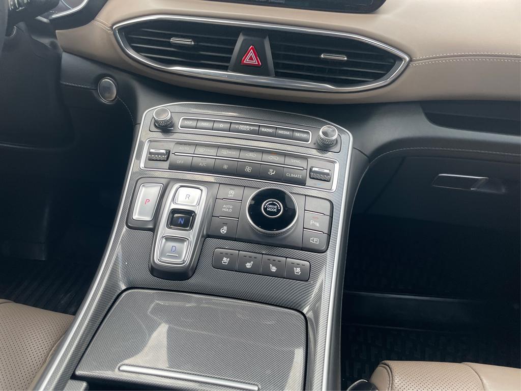 2021 Hyundai Santa Fe Limited - Photo 14