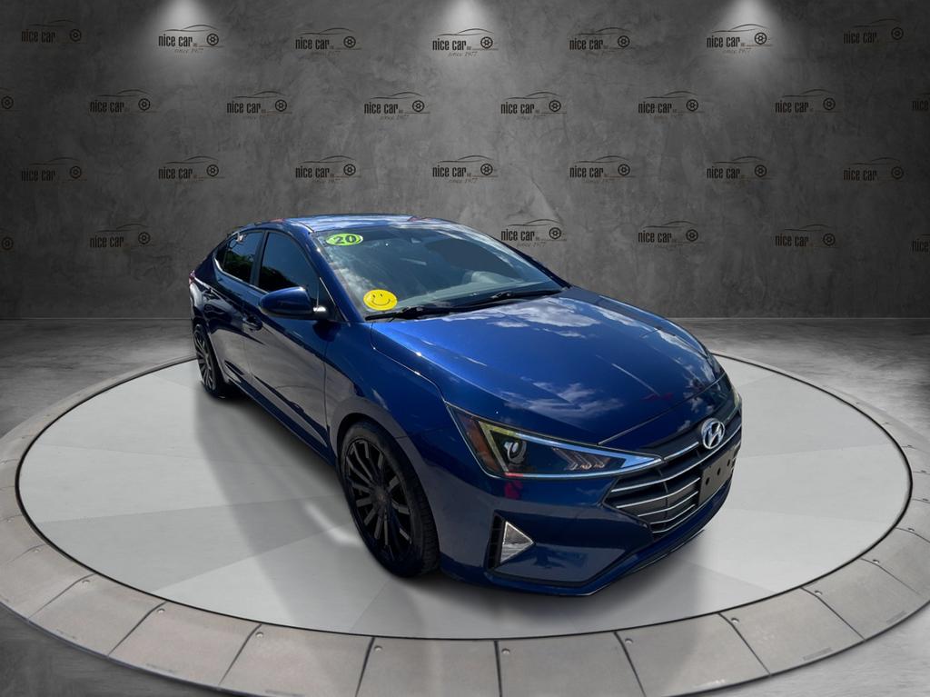 2020 Hyundai Elantra SE