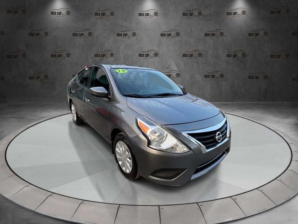 2019 Nissan Versa Sedan SV