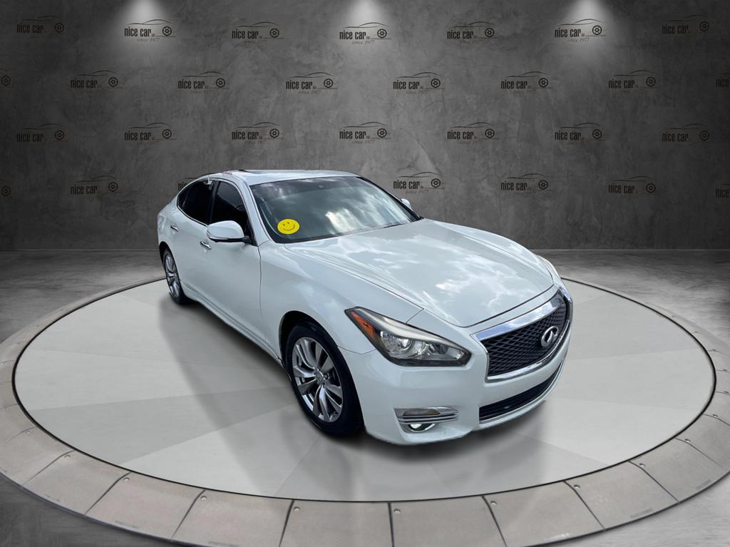 2013 INFINITI M