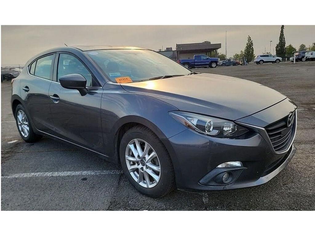 2016 Mazda MAZDA3