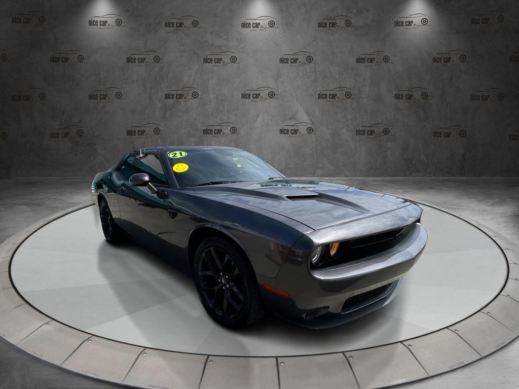 2021 Dodge Challenger SXT